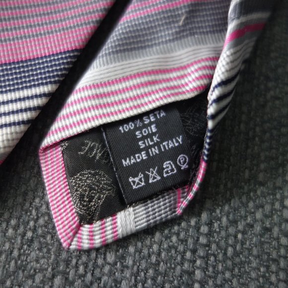 Versace 100% Silk Made in Italy 60 inch Pink and Silver Neck Tie - Picture 3 of 8